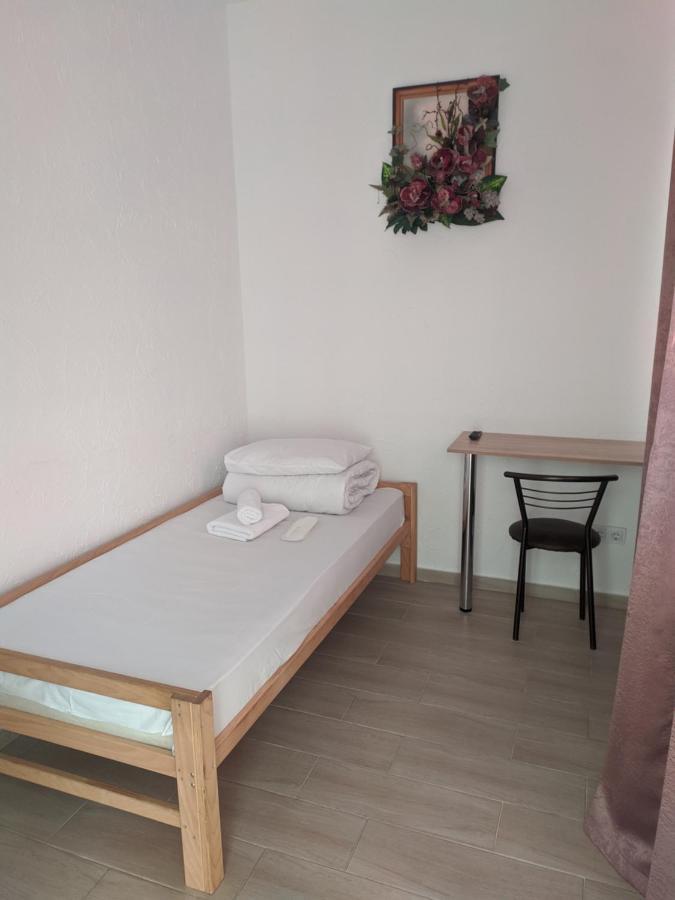 Hotel Mirage Czernowitz Exterior foto